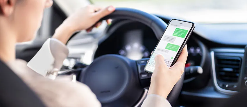 South Jordan Texting & Driving Accident Lawyer-image