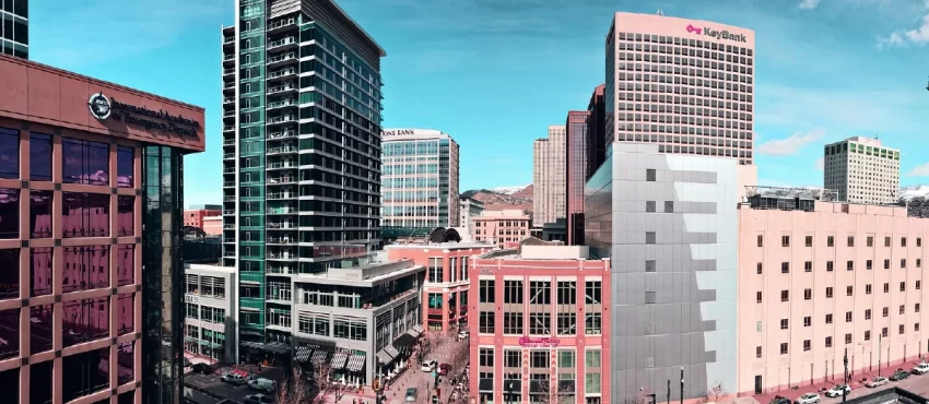 Utah Motor Vehicle Accident Lawyers Vs. Insurance Companies-image